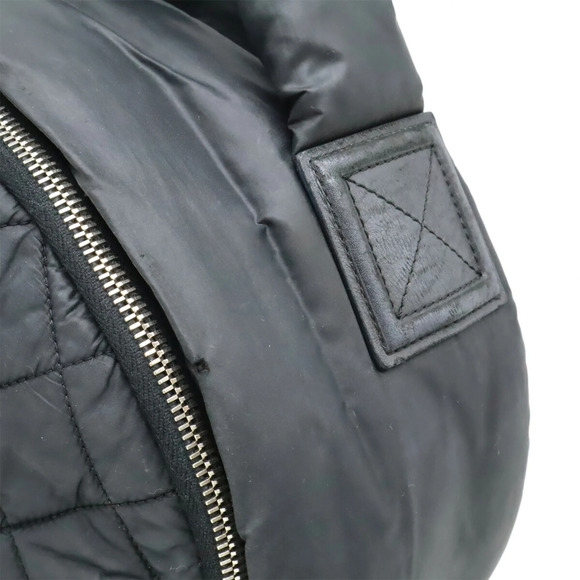 CHANEL Black Leather Backpack main image 5